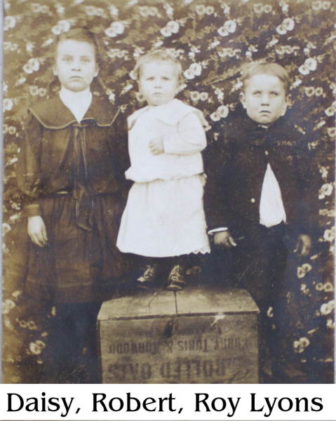 Image_LYONS, DAISY ROBERT ROY .JPG